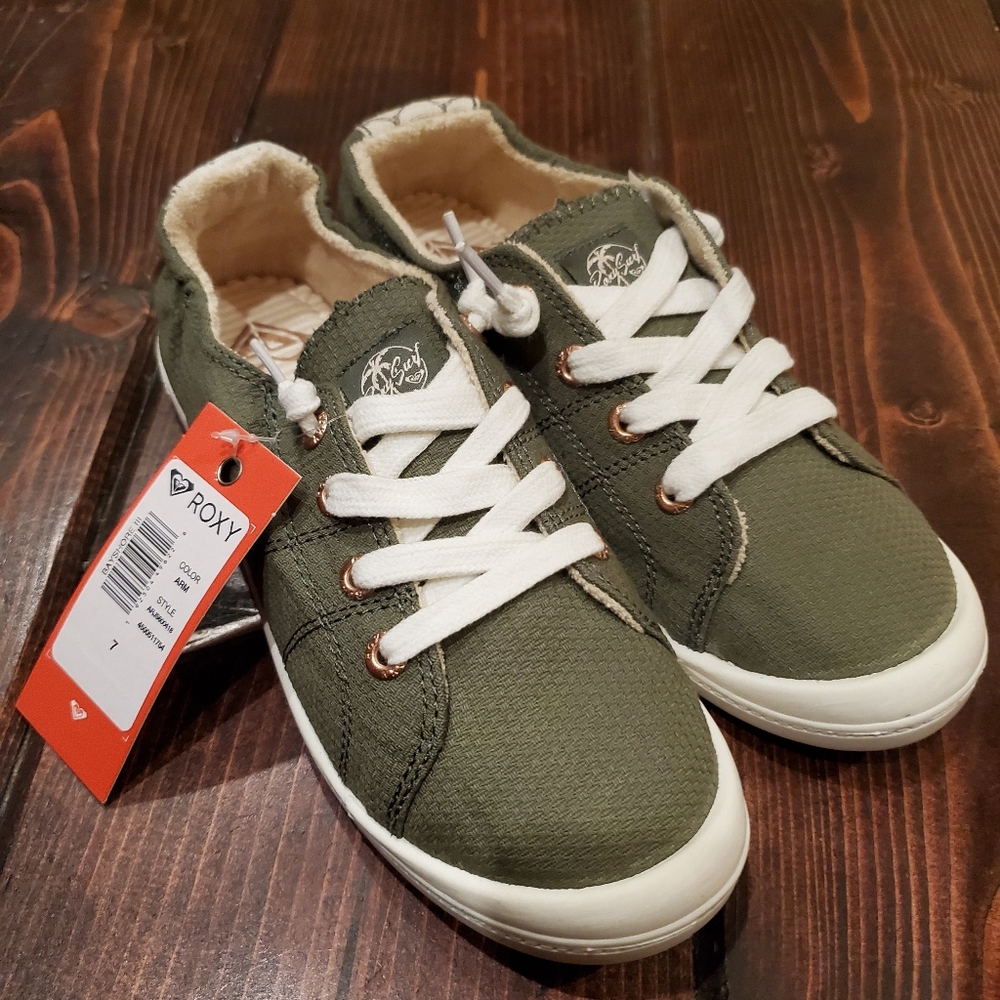 NWT Roxy Bayshore III Sneaker | 7